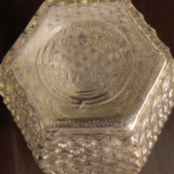 HOOSIER VASE - Picture 2 of 2